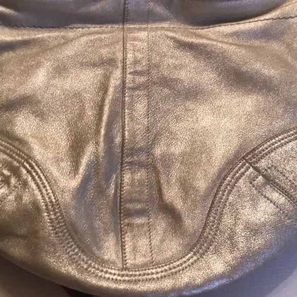 Sold!COACH BAG silver purse Tassel Cute bag - Picture 5 of 7